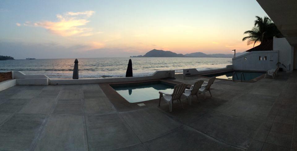 Hotel Real Posada Manzanillo Exterior photo