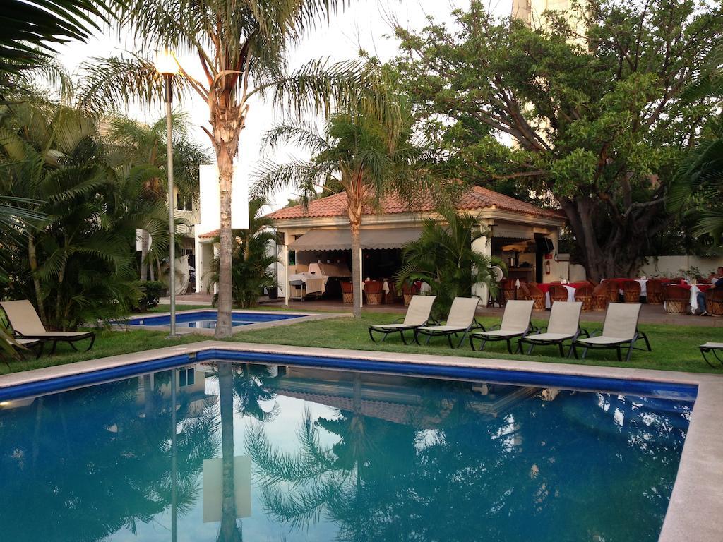 Hotel Real Posada Manzanillo Exterior photo